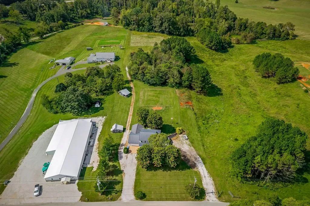 368 Bennett Road Sparta TN 38583