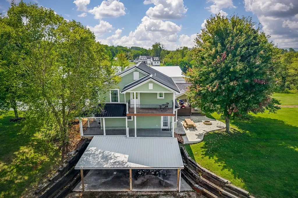 368 Bennett Road Sparta TN 38583