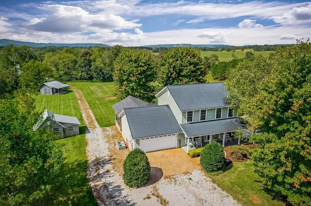 368 Bennett Road Sparta TN 38583