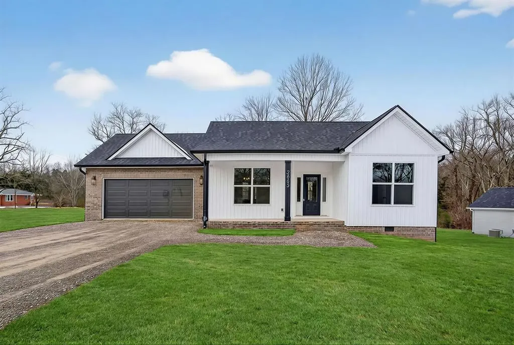 2662 Bowser Cookeville TN 38506