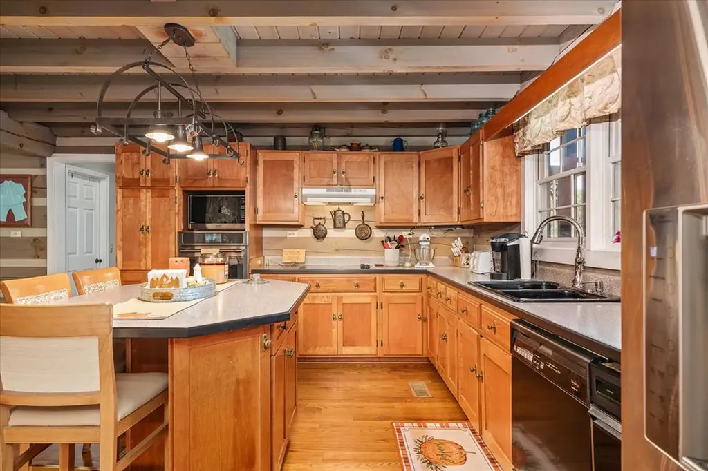 472 Mountain Drive Livingston TN 38570