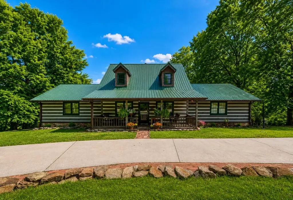 472 Mountain Drive Livingston TN 38570