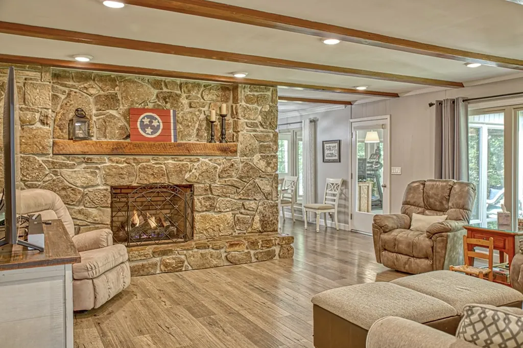 1522 Post Oak Road Cookeville TN 38506