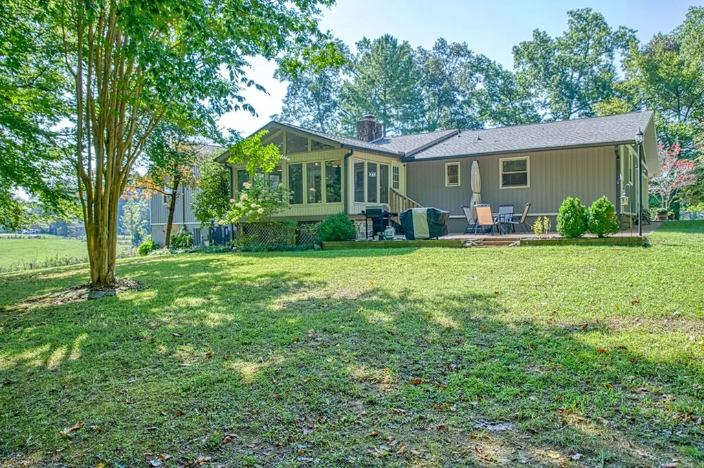 1522 Post Oak Road Cookeville TN 38506