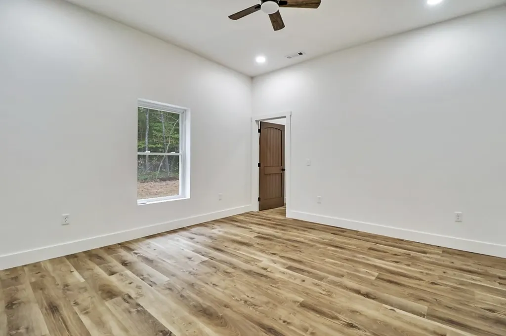 2662 Cumberland Lakes Drive Monterey TN 38574