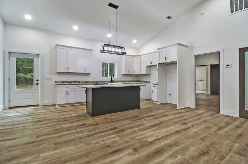 2662 Cumberland Lakes Drive Monterey TN 38574