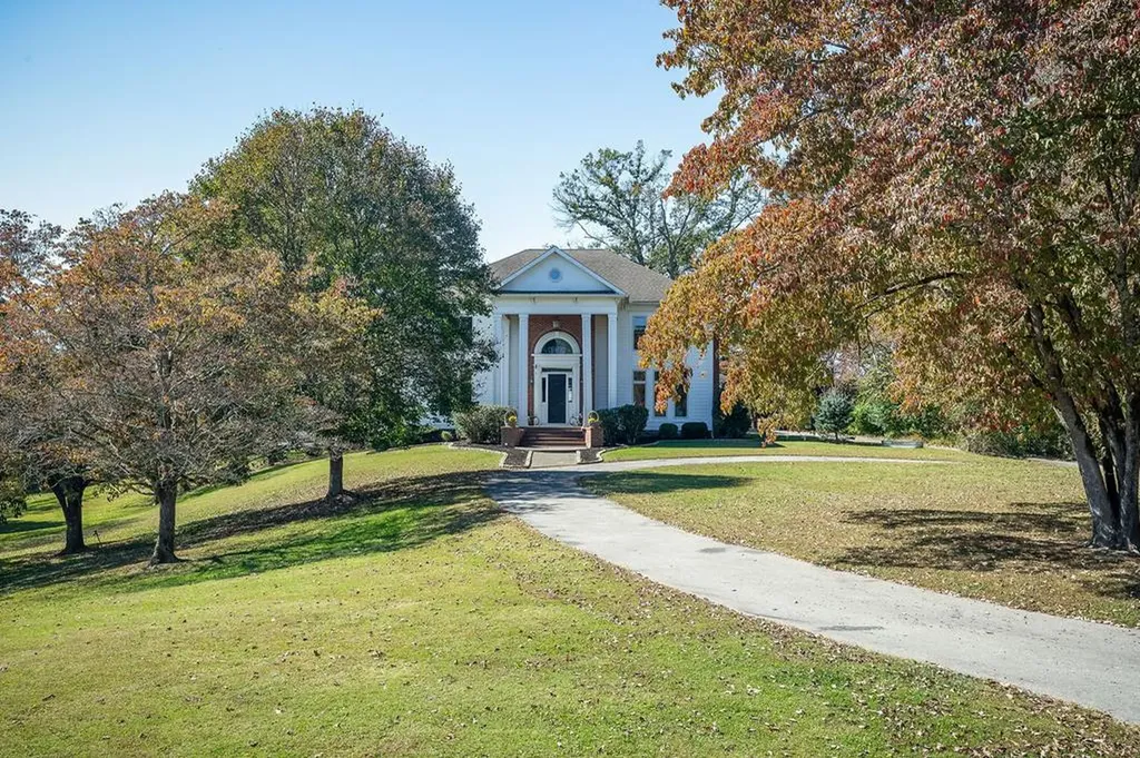 151 Pigeon Roost Creek Road Cookeville TN 38506