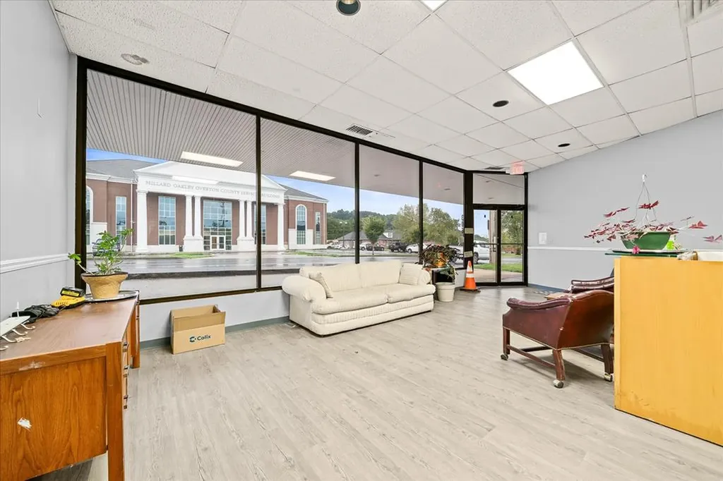 306 W Broad Street Livingston TN 38570