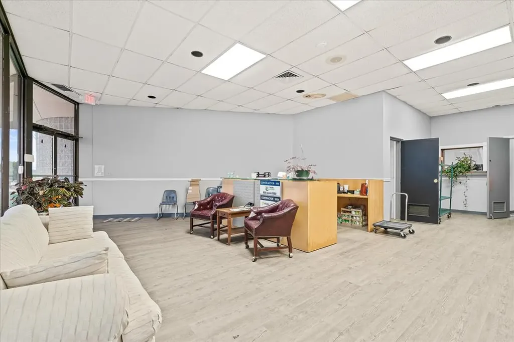 306 W Broad Street Livingston TN 38570