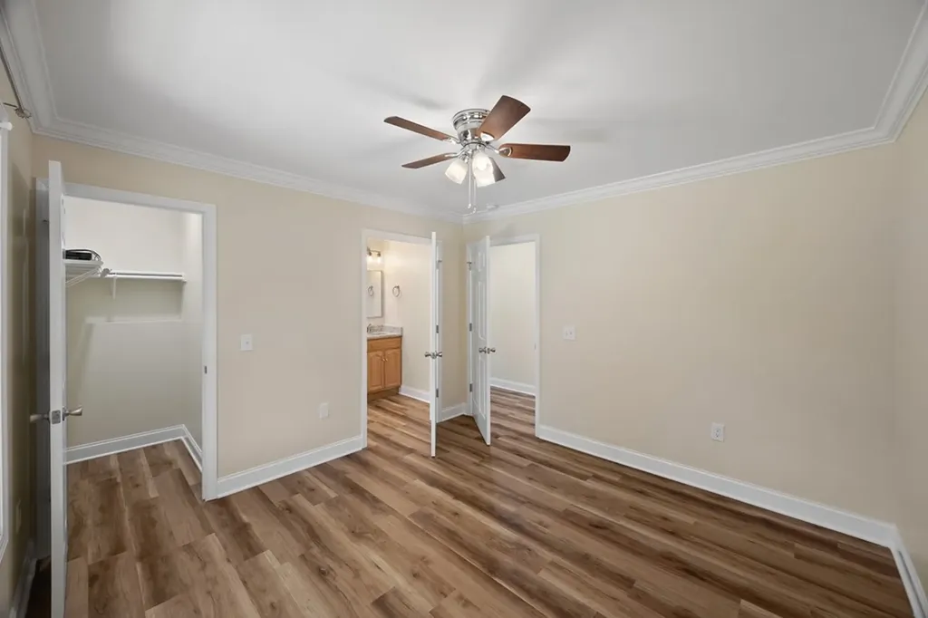 808 Riverside Circle Celina TN 38551