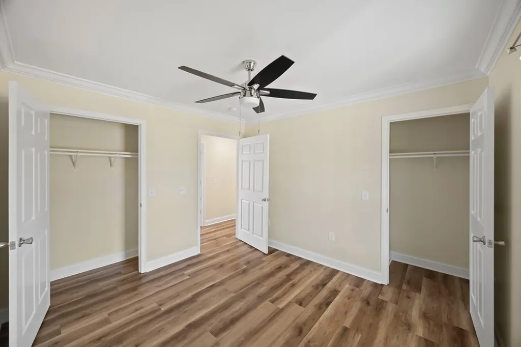 808 Riverside Circle Celina TN 38551