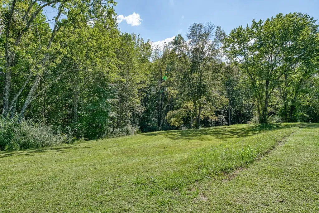 7331 Ashburn Road Baxter TN 38544