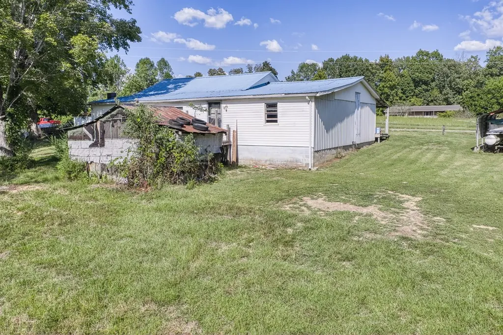 7331 Ashburn Road Baxter TN 38544