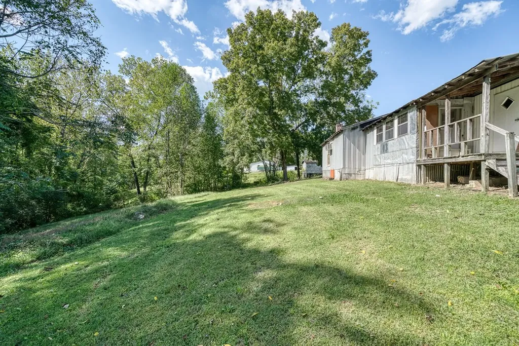 7331 Ashburn Road Baxter TN 38544