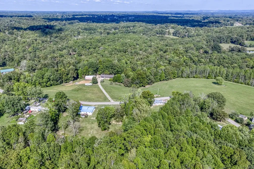 7331 Ashburn Road Baxter TN 38544