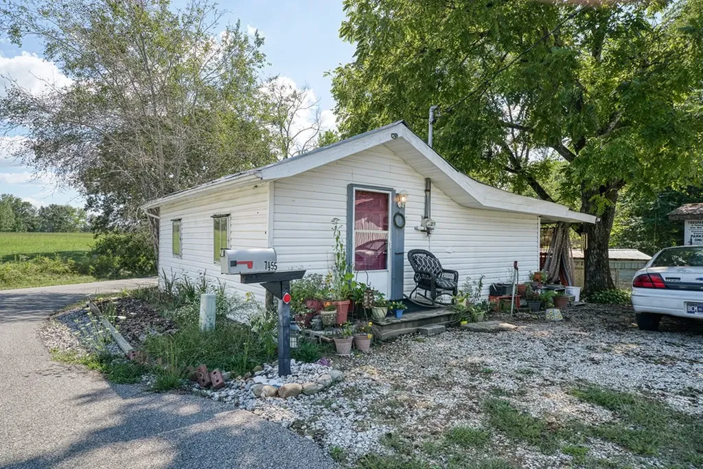 7331 Ashburn Road Baxter TN 38544