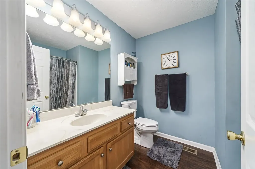 6775 Thomas Twin Oak Baxter TN 38544