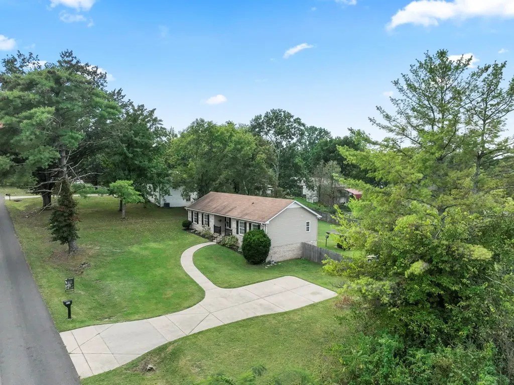 919 Johnson Street Gallatin TN 37066