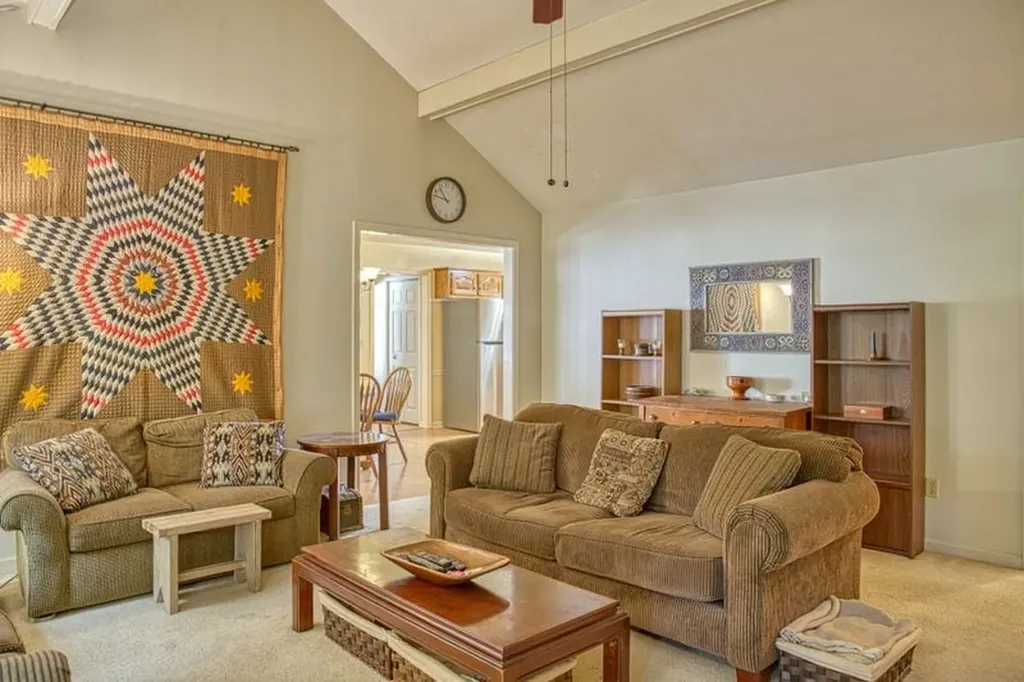 4650 Highway 52 W. Lafayette TN 37083