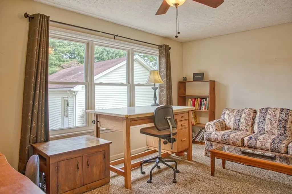 4650 Highway 52 W. Lafayette TN 37083