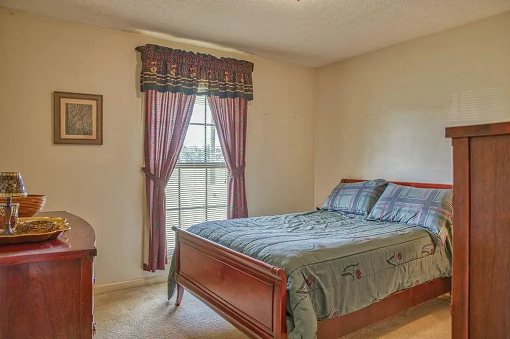 4650 Highway 52 W. Lafayette TN 37083