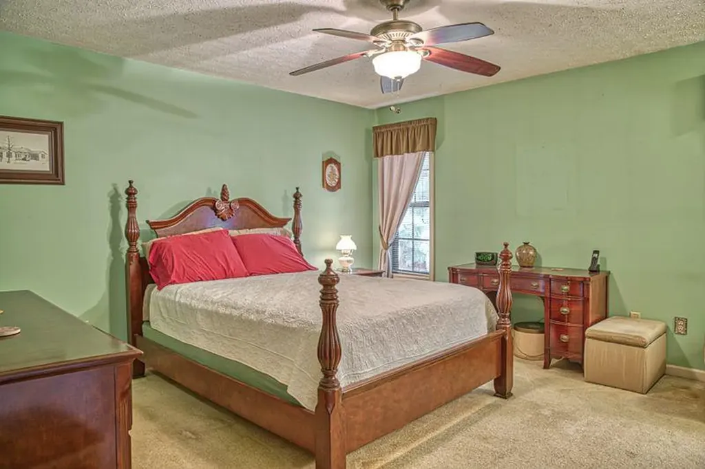 4650 Highway 52 W. Lafayette TN 37083