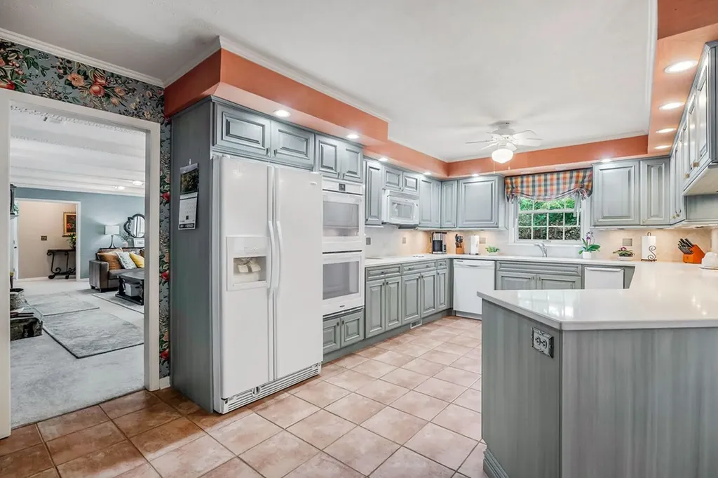 1400 Thomas Circle Cookeville TN 38506