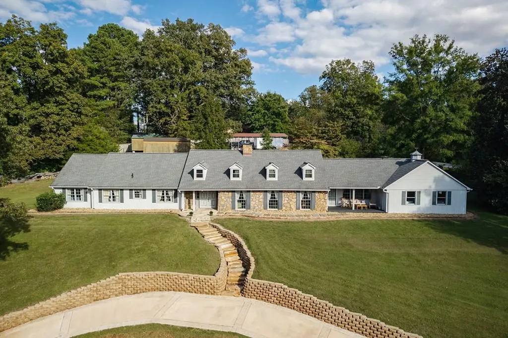 1400 Thomas Circle Cookeville TN 38506