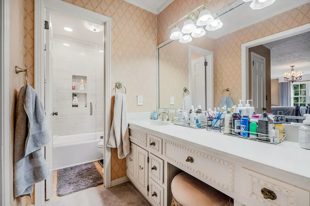 1400 Thomas Circle Cookeville TN 38506