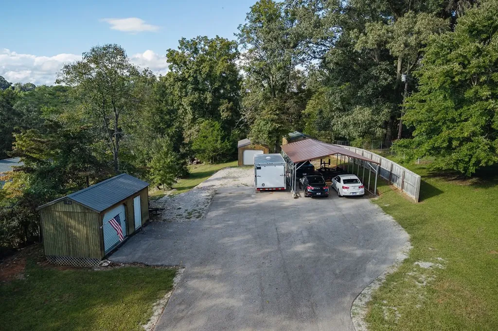 1400 Thomas Circle Cookeville TN 38506