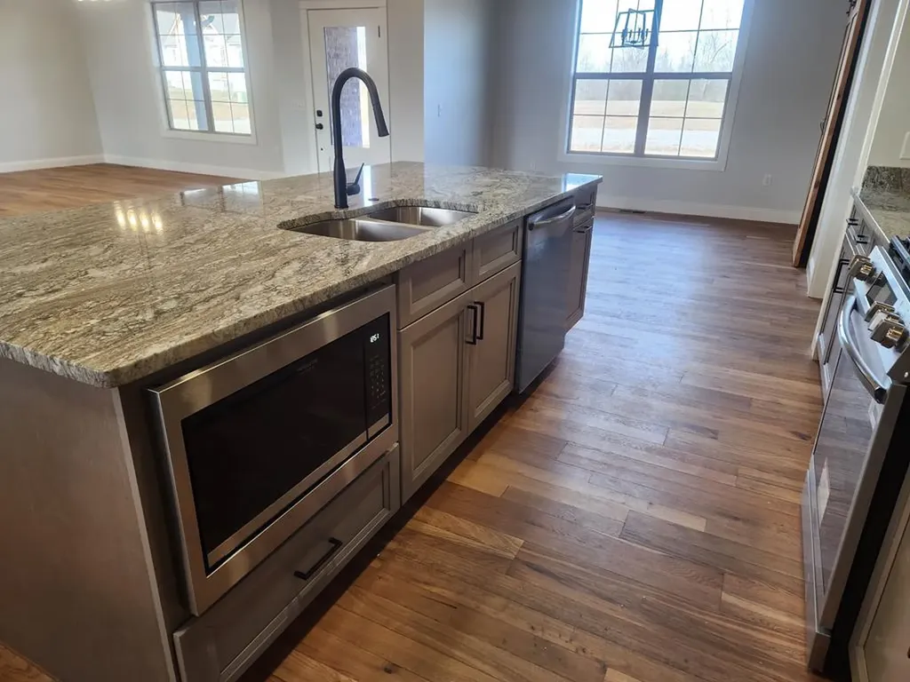 7140 Honeysuckle Trail Baxter TN 38544