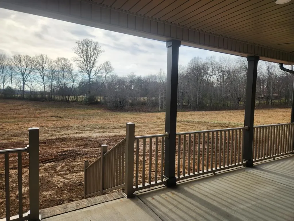 7140 Honeysuckle Trail Baxter TN 38544