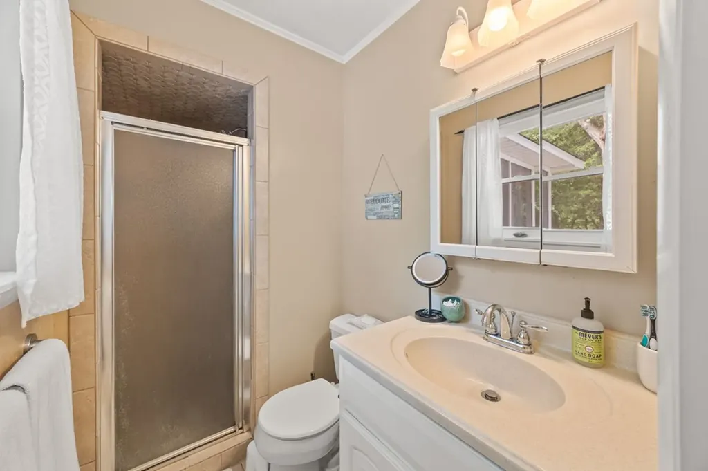 2229 Sharon Avenue Cookeville TN 38501