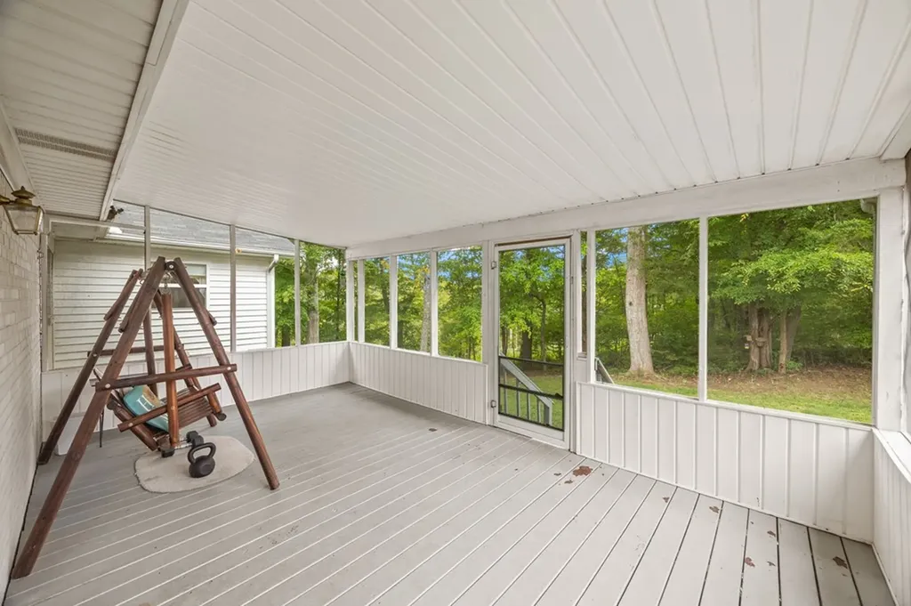 2229 Sharon Avenue Cookeville TN 38501