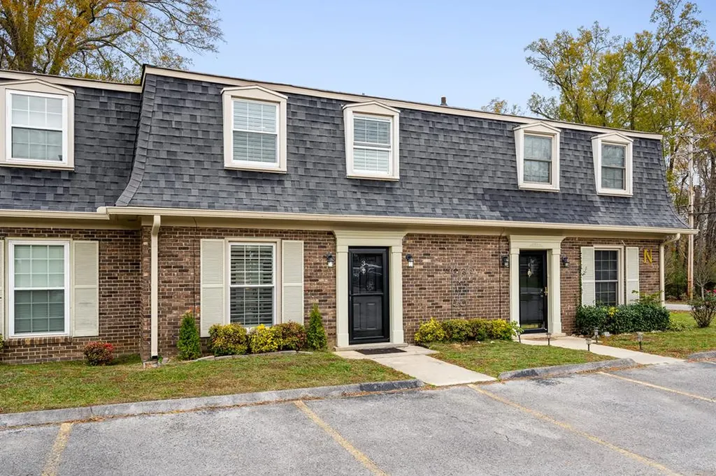 1010 Country Club Road Apt N3 Cookeville TN 38501-2058