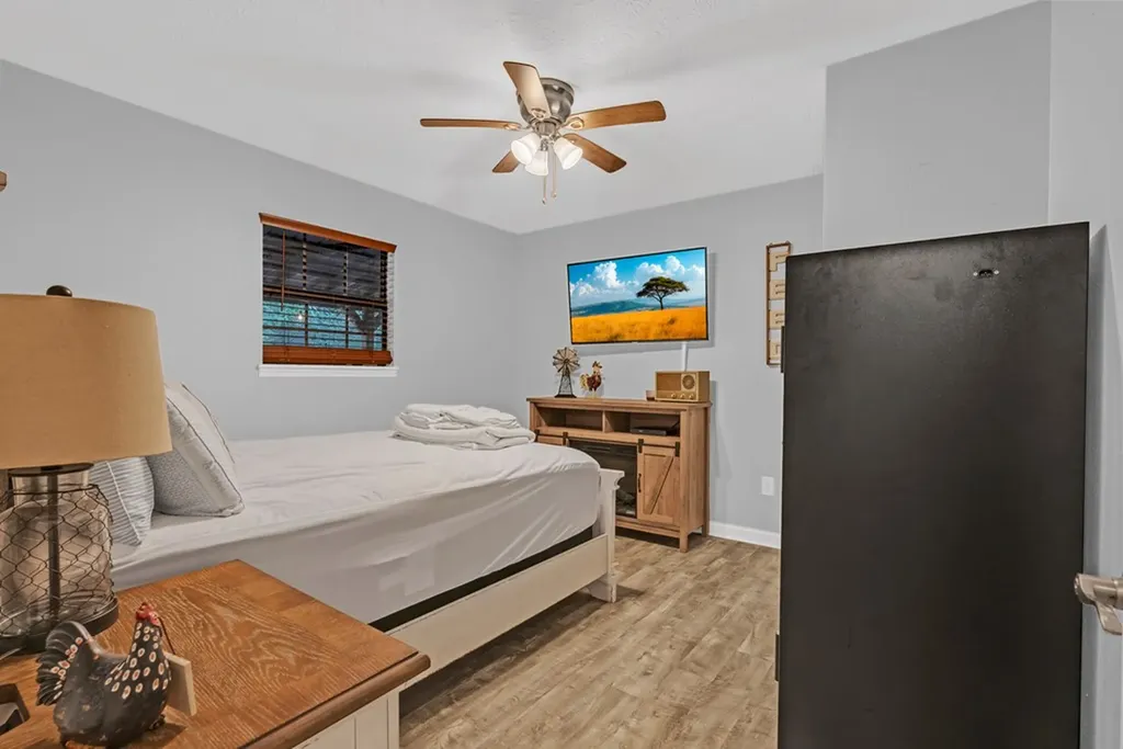 6573 Smith Mountain Road Crab Orchard TN 37723