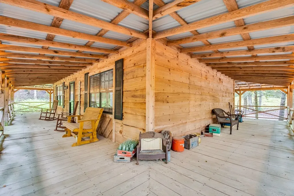 6573 Smith Mountain Road Crab Orchard TN 37723