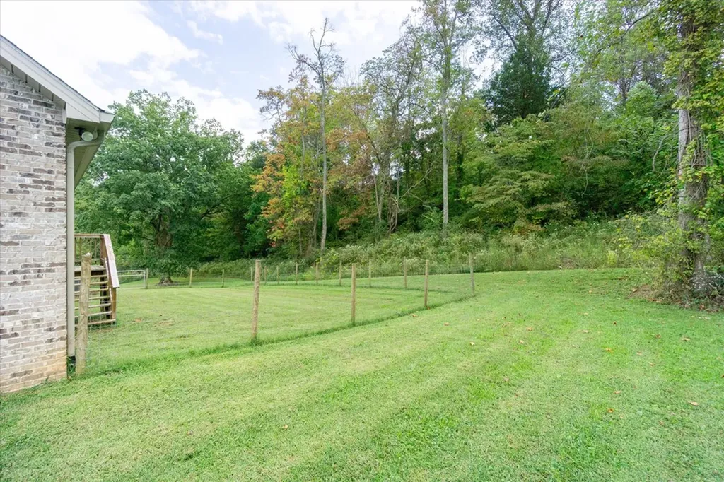 2857 Seven Springs Road Cookeville TN 38506