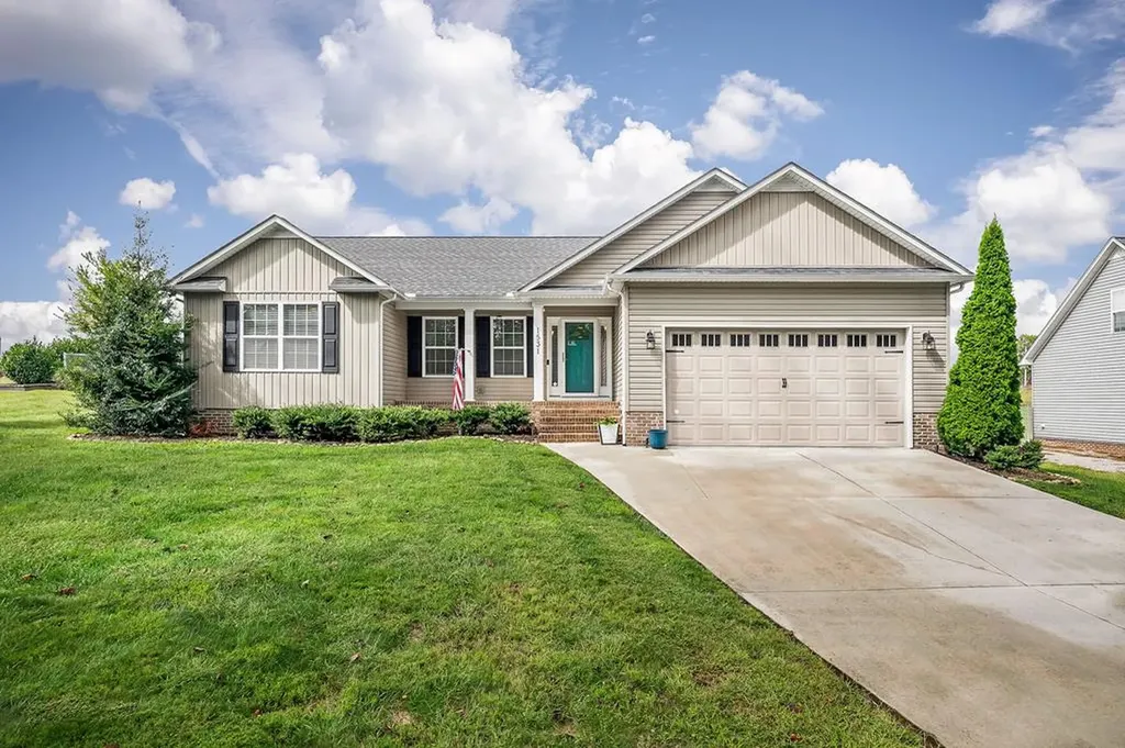 1531 Bay View Drive Cookeville TN 38501