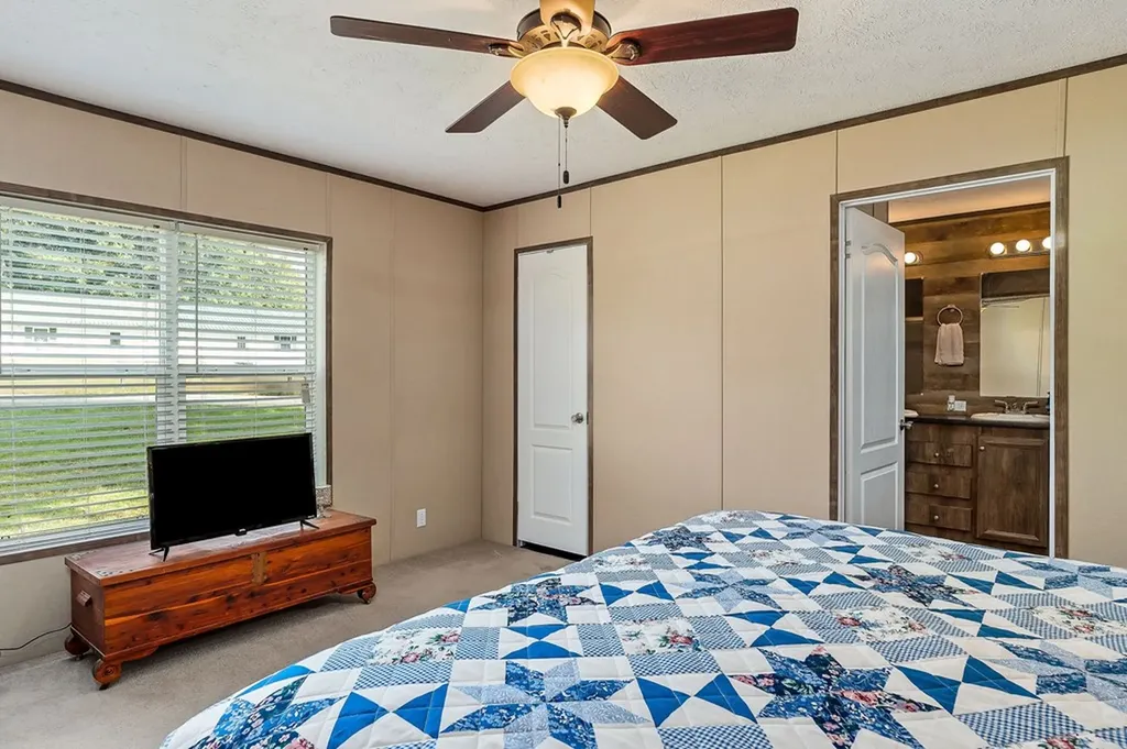 1180 Lake Hill Road Monterey TN 38574