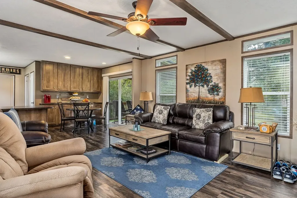 1180 Lake Hill Road Monterey TN 38574