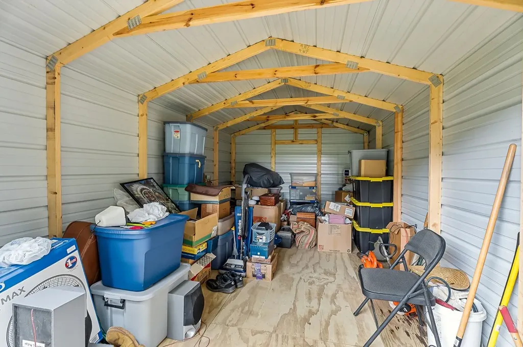 1180 Lake Hill Road Monterey TN 38574