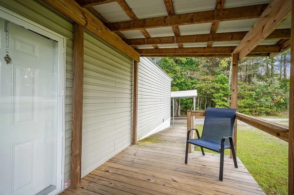 1180 Lake Hill Road Monterey TN 38574