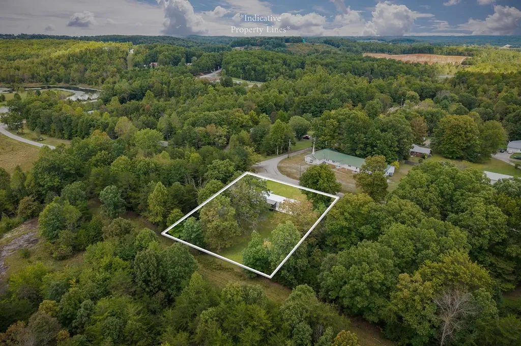 1180 Lake Hill Road Monterey TN 38574