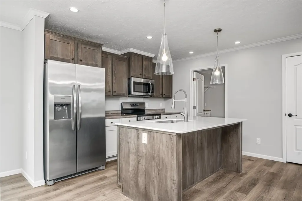 1890 Anna Maria Lane Cookeville TN 38501