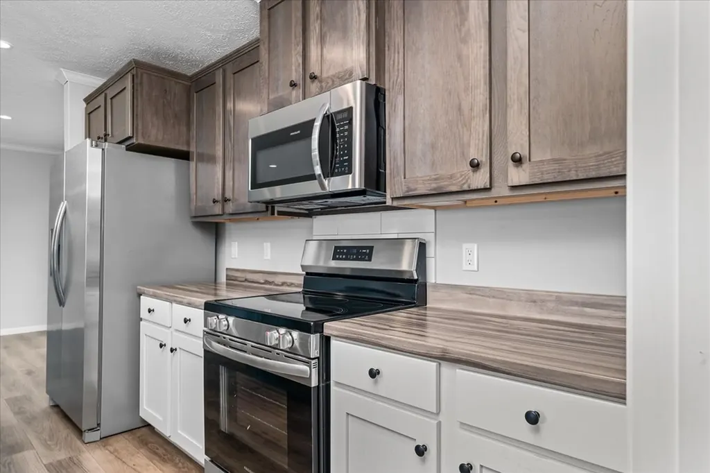 1890 Anna Maria Lane Cookeville TN 38501