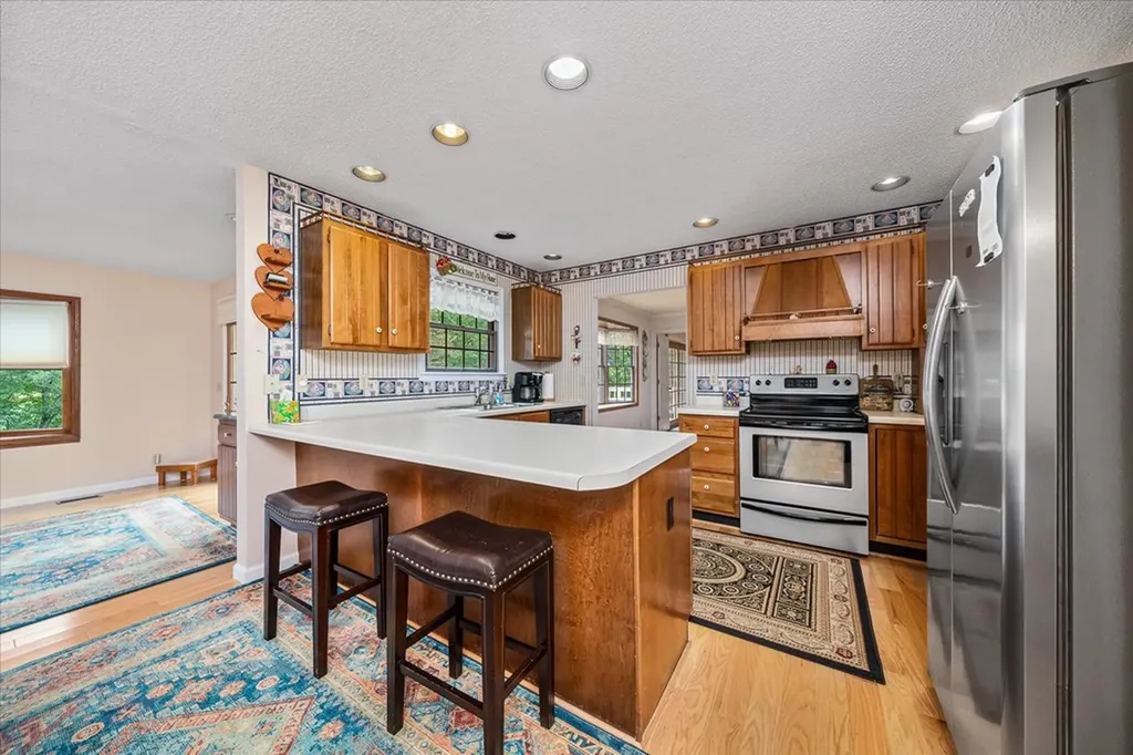 34 Beachwood Lane Crossville TN 38558