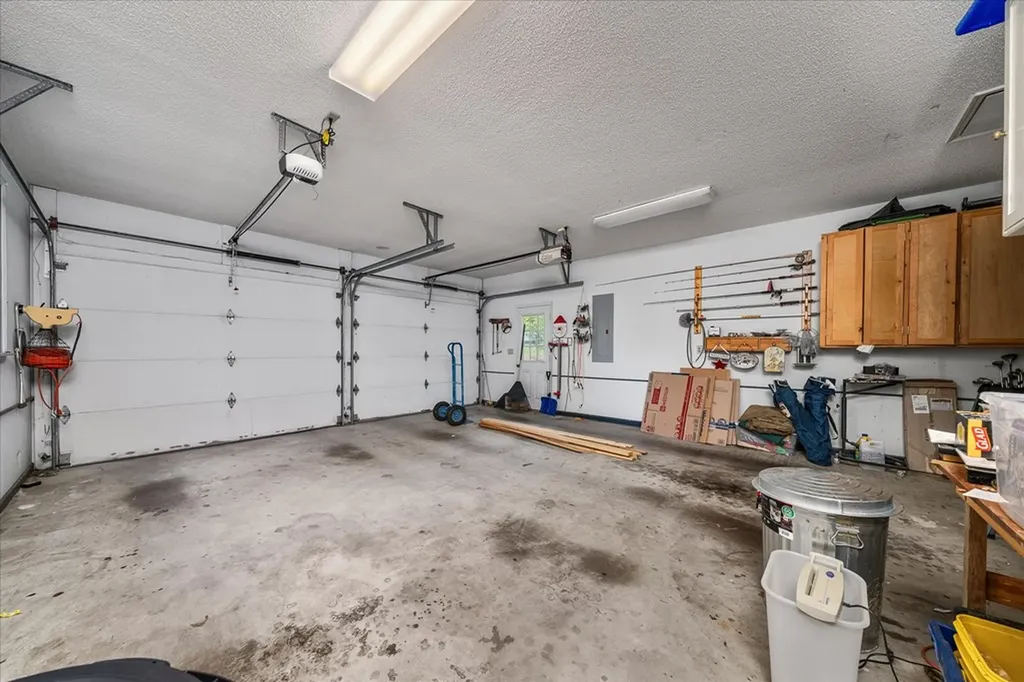 34 Beachwood Lane Crossville TN 38558