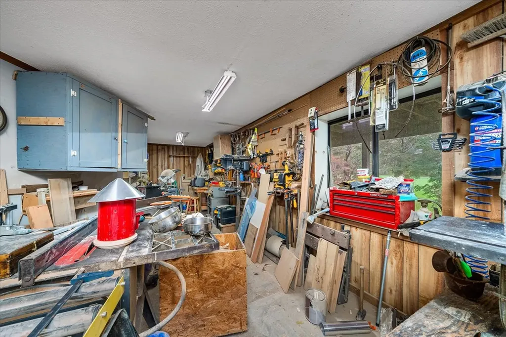 34 Beachwood Lane Crossville TN 38558