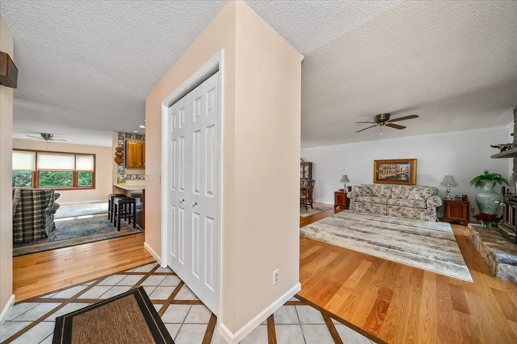 34 Beachwood Lane Crossville TN 38558